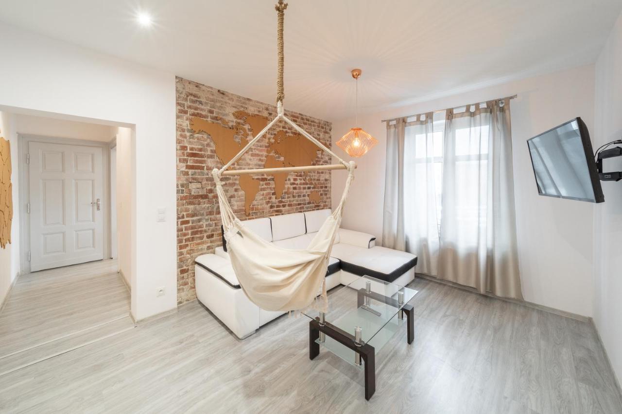 Around The World Vision Apartment - Centrum Opole Dış mekan fotoğraf