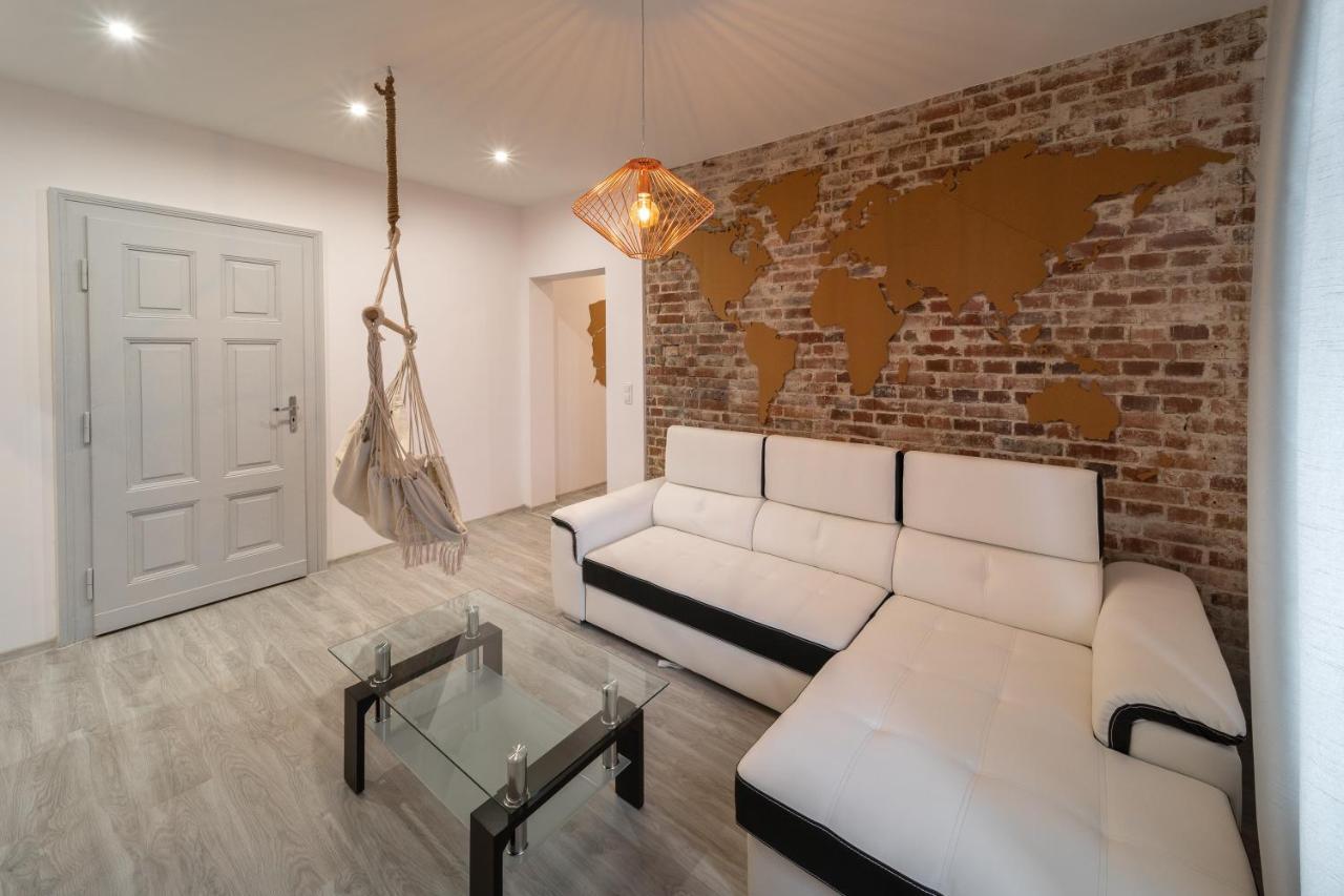 Around The World Vision Apartment - Centrum Opole Dış mekan fotoğraf